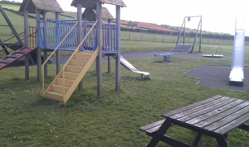 Cricket Ground, Main St playground